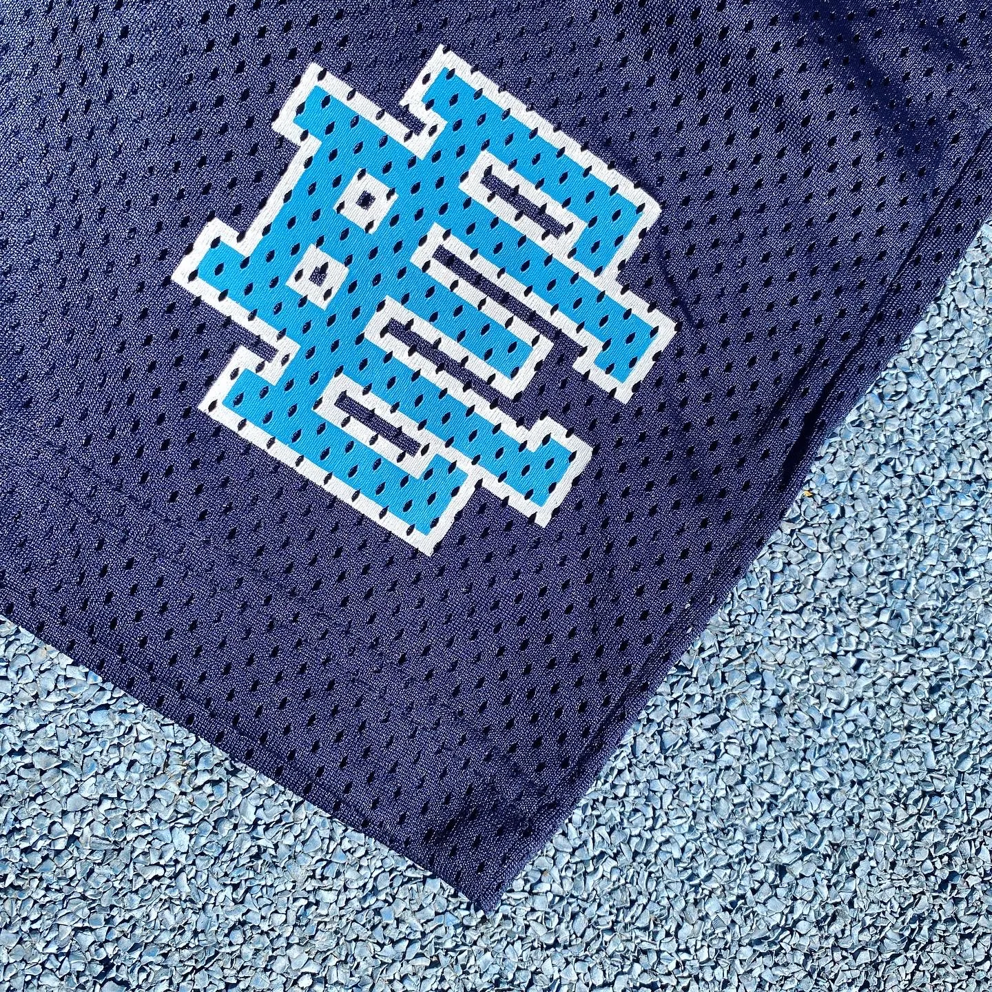 EE Lightning Short New Navy - Image 3