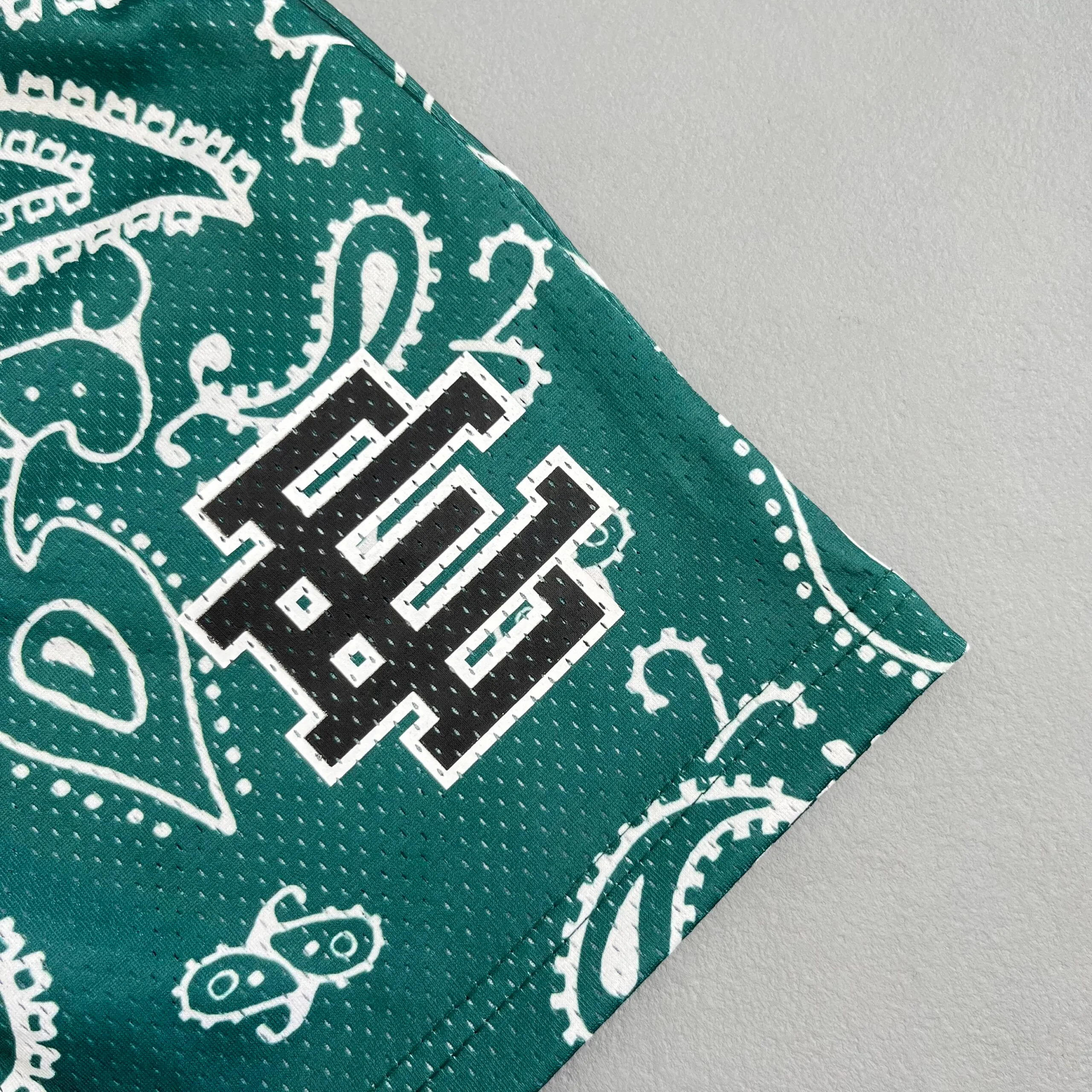 Eric Emanuel EE Basic Short Paisley Green - Image 3